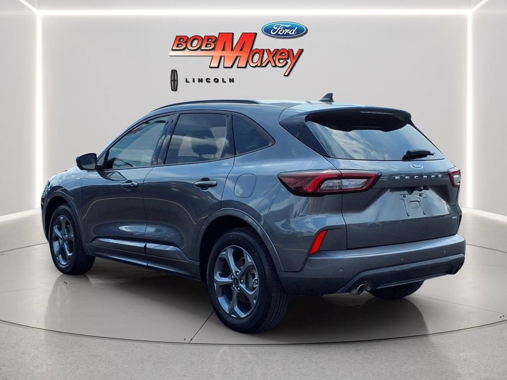 Used 2023 Ford Escape ST-Line Select w/ Tech Pack #2 AWD/4WD image 7