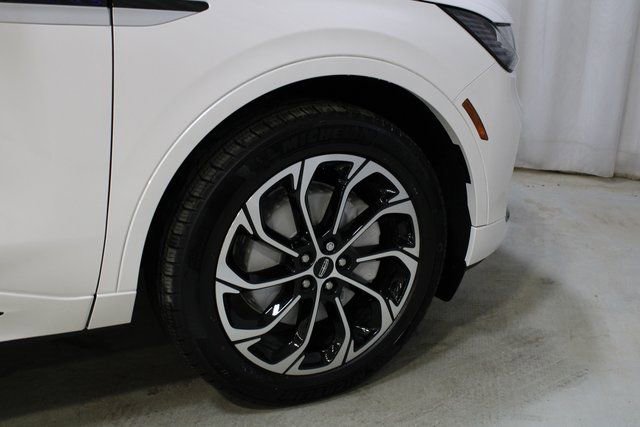 New 2026 Lincoln Nautilus Reserve image 57