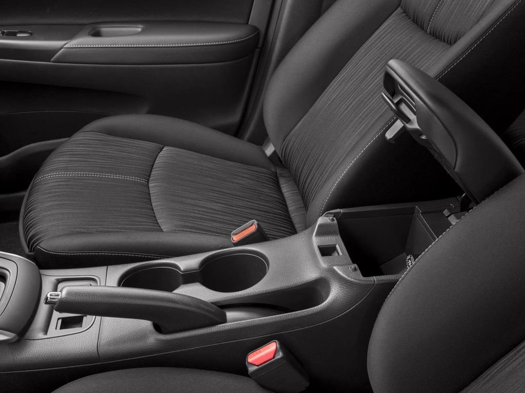 Used 2017 Nissan Sentra SV image 14