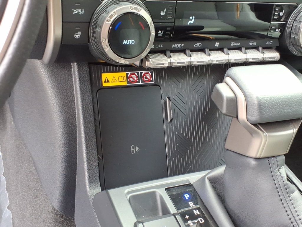 Used 2025 Toyota 4Runner Trailhunter AWD/4WD image 24