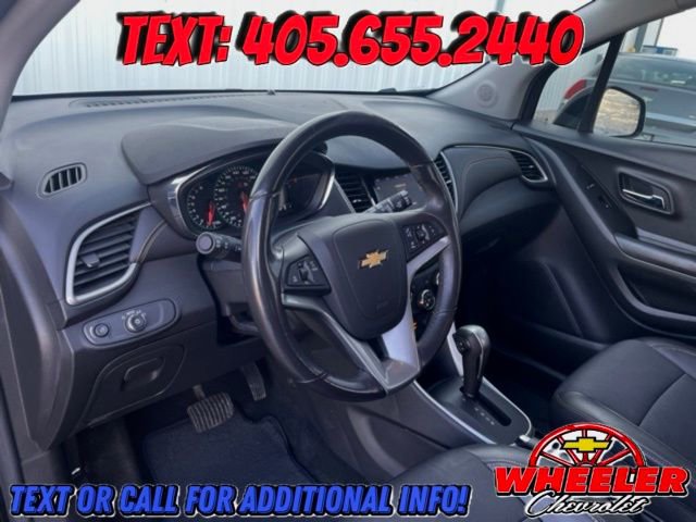 Used 2022 Chevrolet Trax LT w/ Midnight Edition image 21