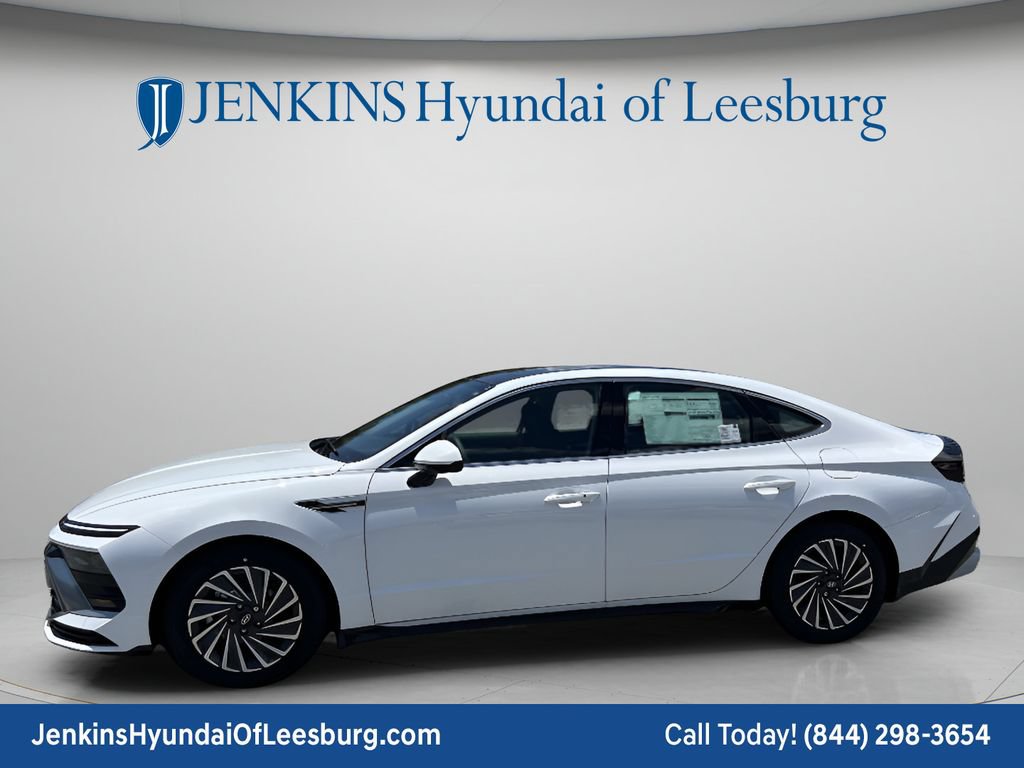New 2026 Hyundai Sonata SEL FWD image 10