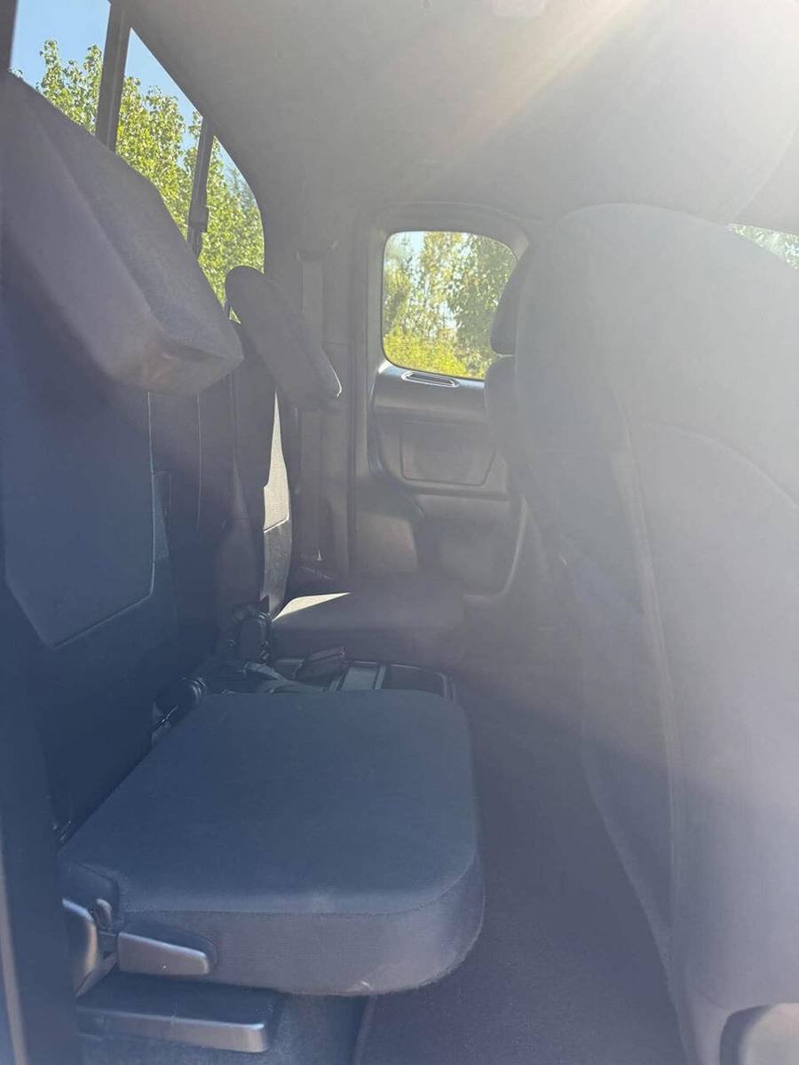 Used 2023 Toyota Tacoma TRD Off-Road AWD/4WD image 12