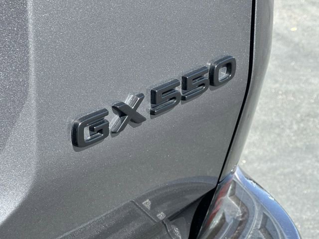 Used 2025 Lexus GX 550 w/ Cold Area Package AWD/4WD image 32