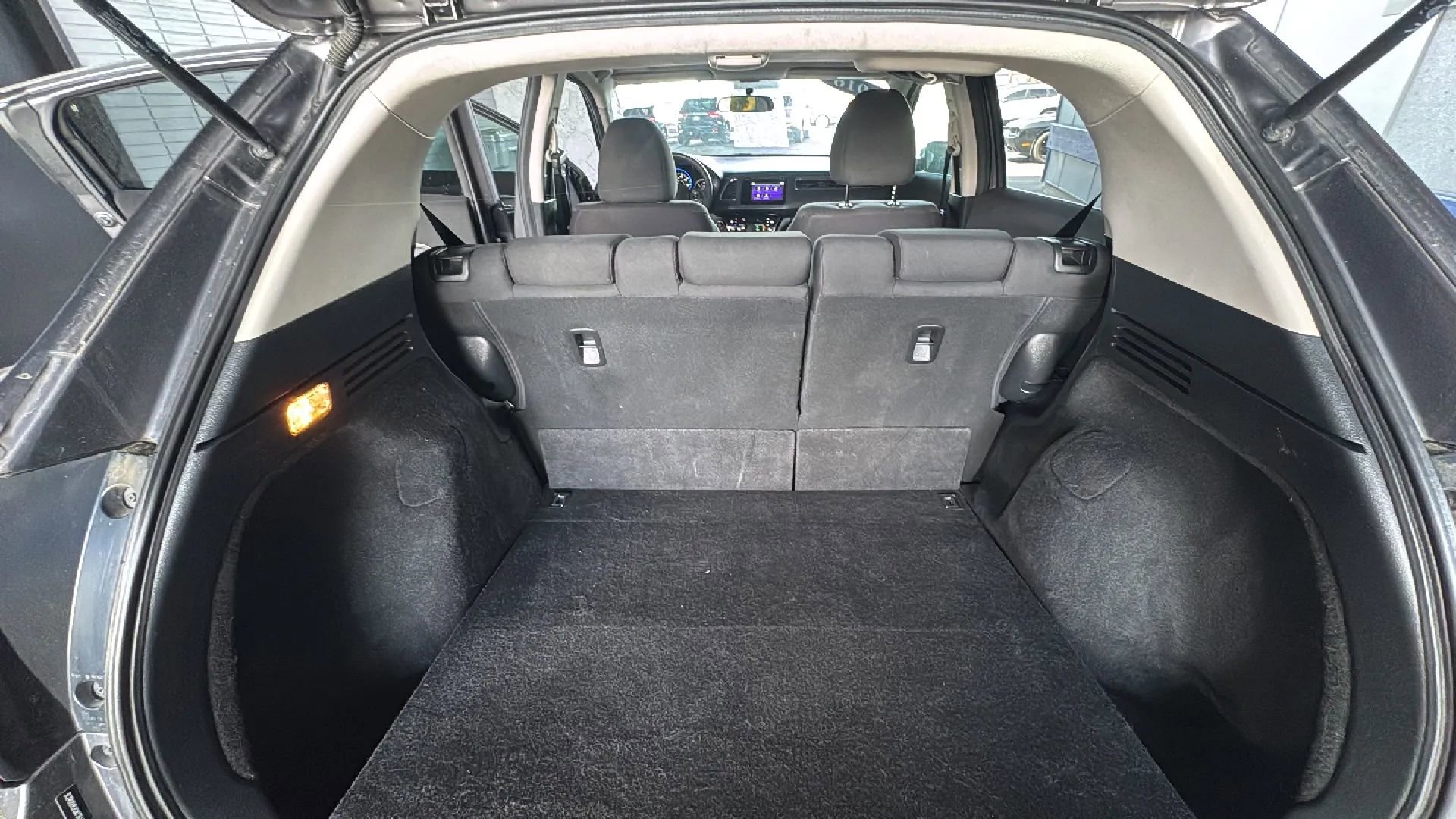 Used 2016 Honda HR-V EX image 15