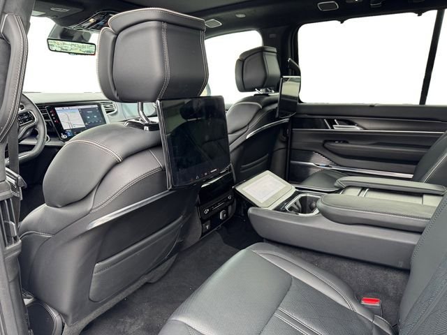 Certified 2025 Jeep Grand Wagoneer Series II Obsidian w/ Quick Order Packagew 28T AWD/4WD image 19