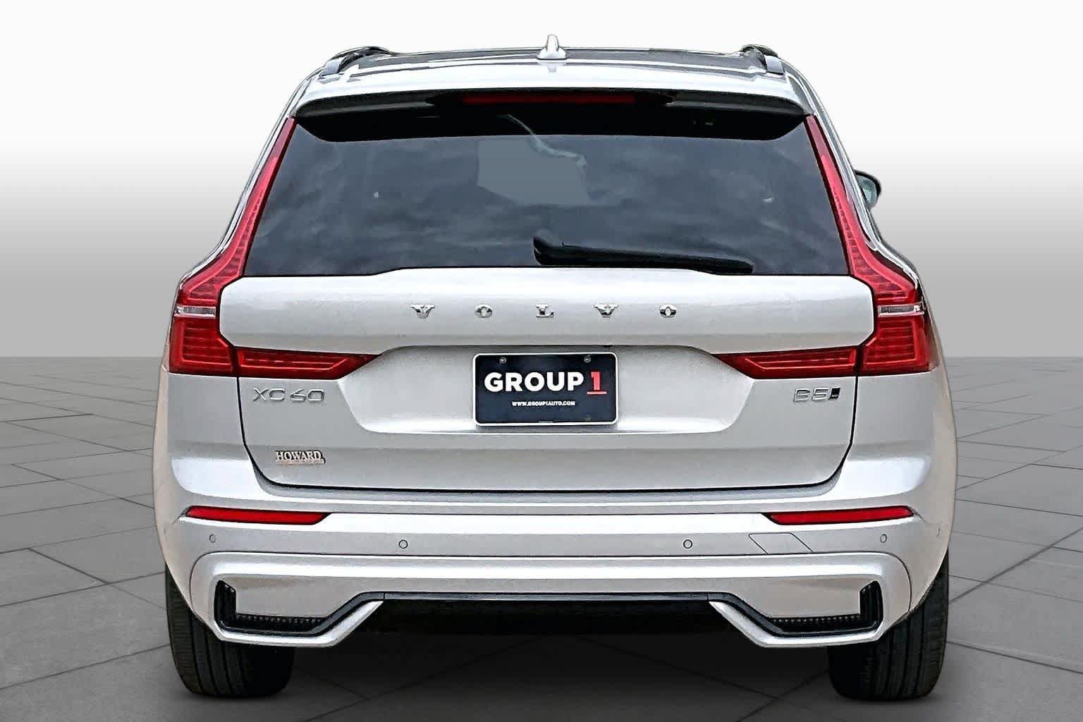 Used 2025 Volvo XC60 B5 Plus AWD/4WD image 5