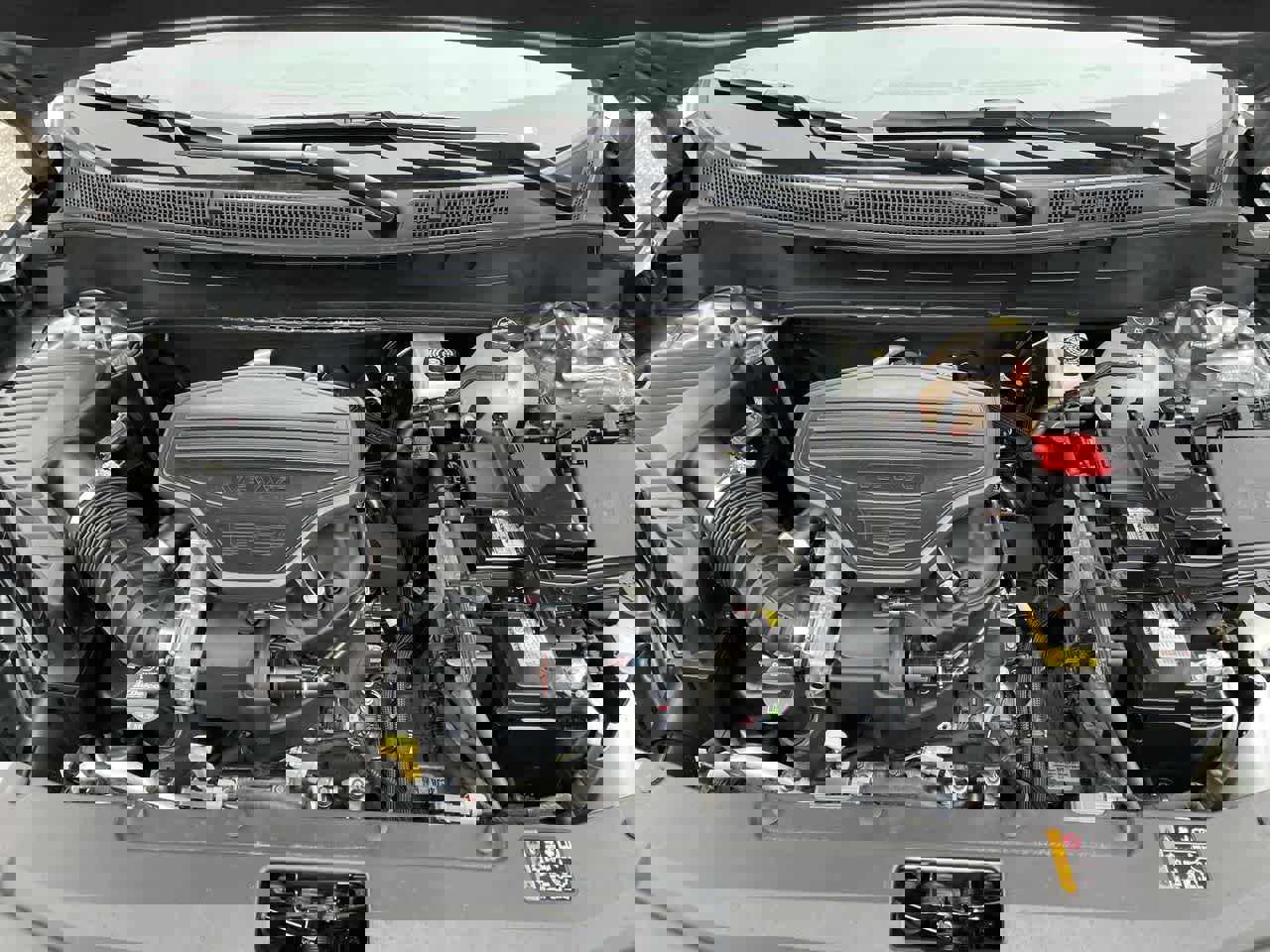 Certified 2024 Cadillac XT6 Premium Luxury w/ LPO, Floor Liner Package image 38