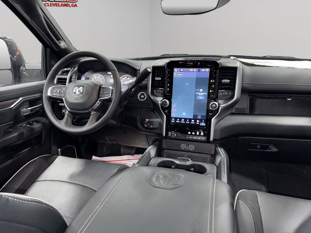 New 2025 RAM 2500 Laramie AWD/4WD image 19