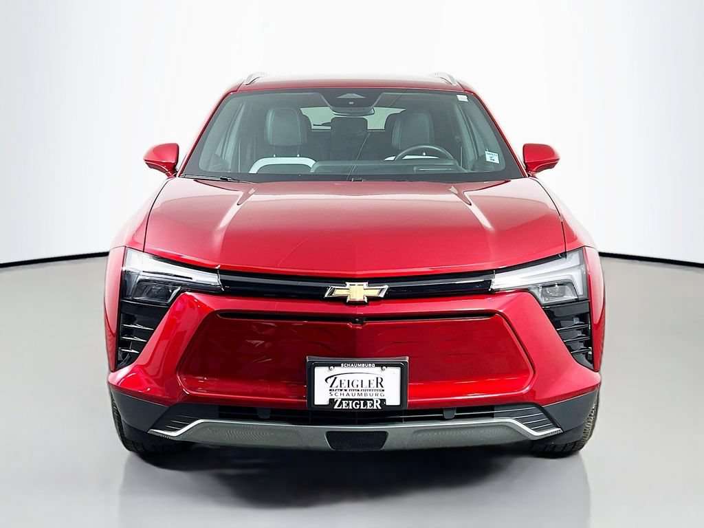 Used 2024 Chevrolet Blazer EV LT AWD/4WD image 2