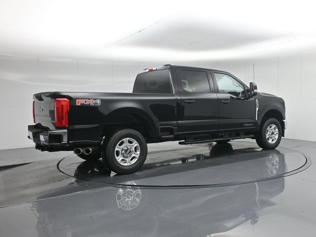 New 2026 Ford F250 XLT w/ FX4 Off-Road Package AWD/4WD image 27