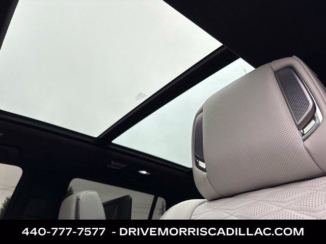 Certified 2025 Cadillac Escalade Sport Platinum w/ LPO, ONYX Package AWD/4WD image 40