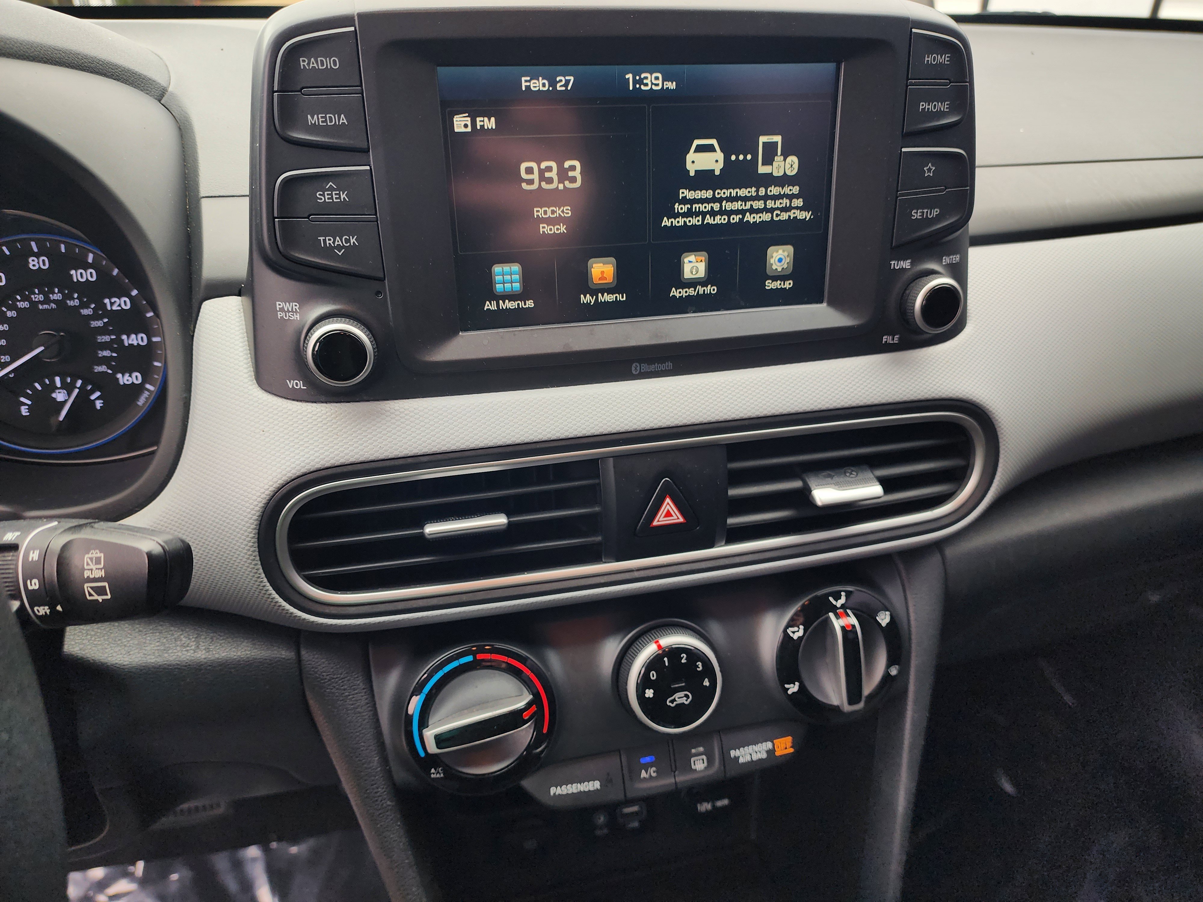 Used 2021 Hyundai Kona SE image 18