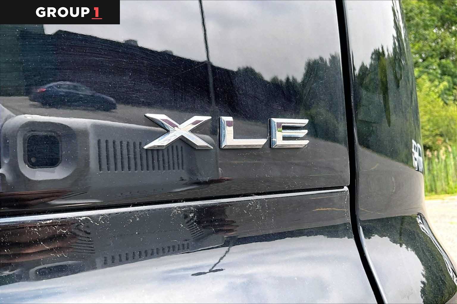 Certified 2025 Toyota Crown Signia AWD/4WD image 10