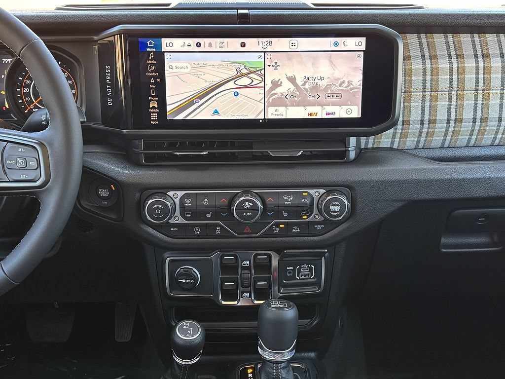 New 2026 Jeep Gladiator Sport AWD/4WD image 26