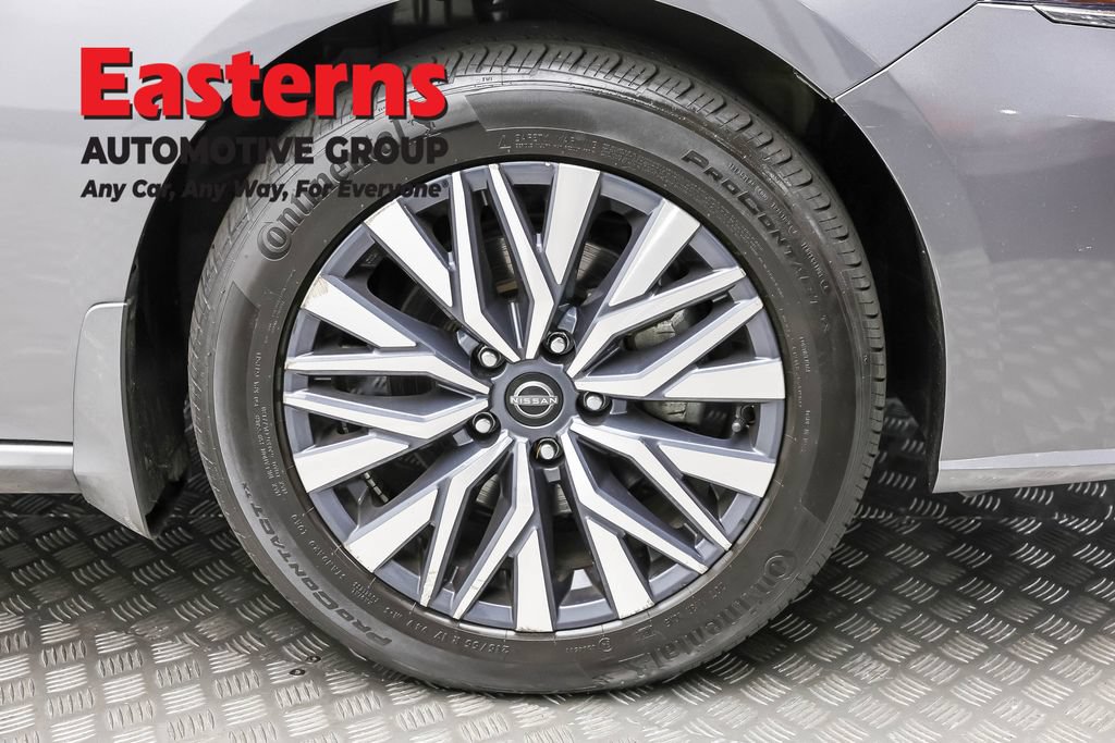 Used 2024 Nissan Altima 2.5 SV w/ SV Premium Package AWD/4WD image 29