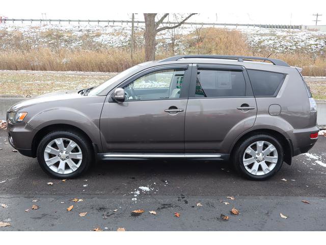 Used 2011 Mitsubishi Outlander SE image 4