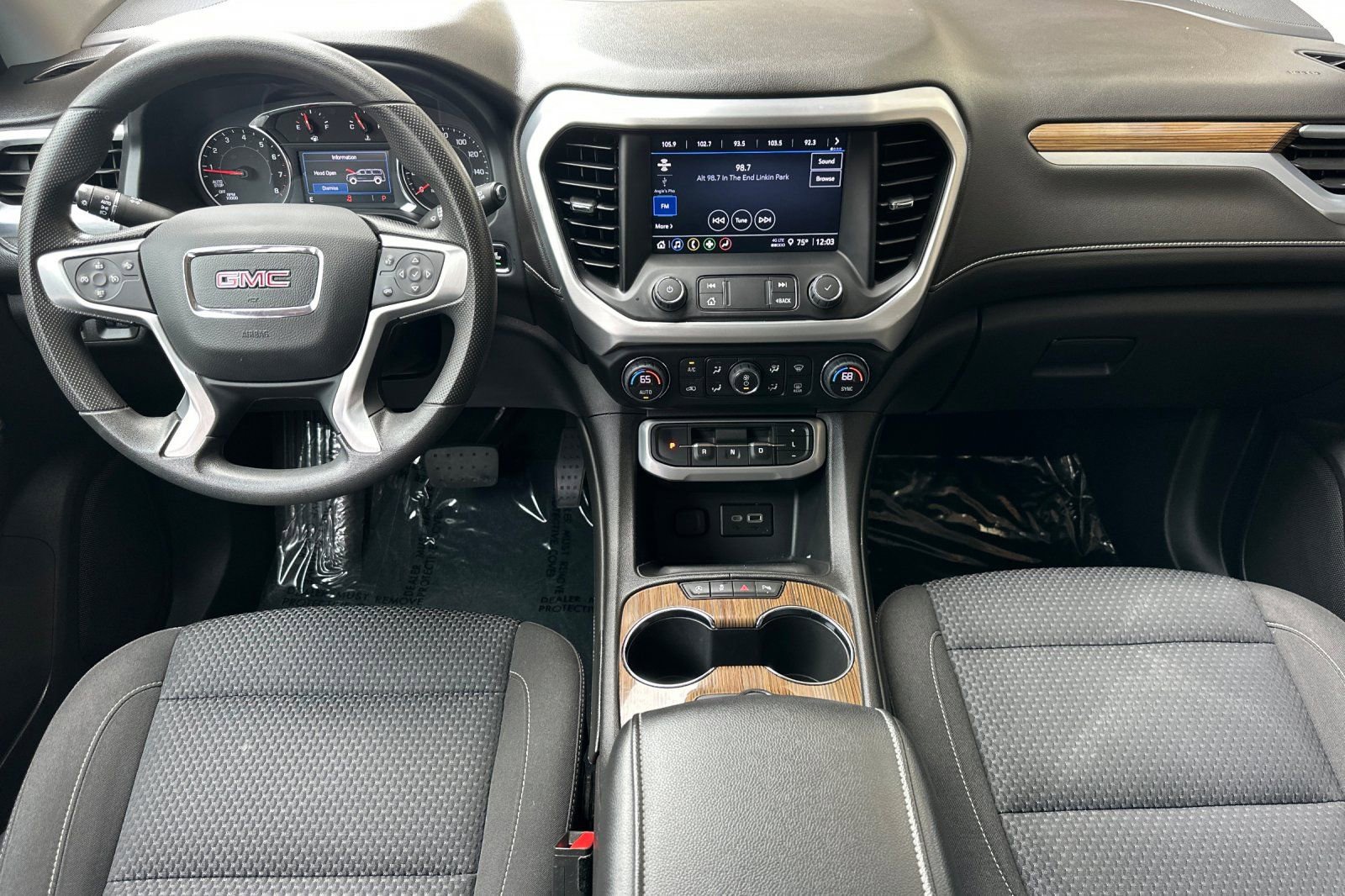 Certified 2022 GMC Acadia SLE image 16