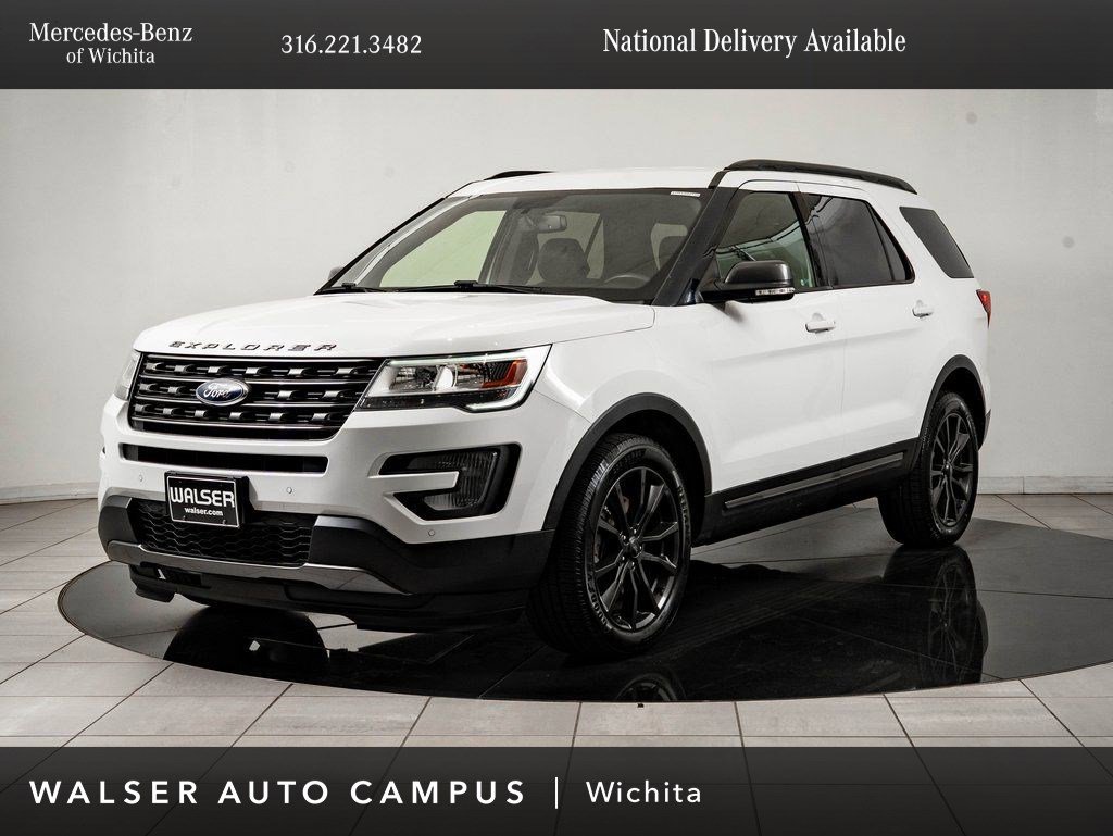 Used 2017 Ford Explorer XLT w/ Equipment Group 202A image 1