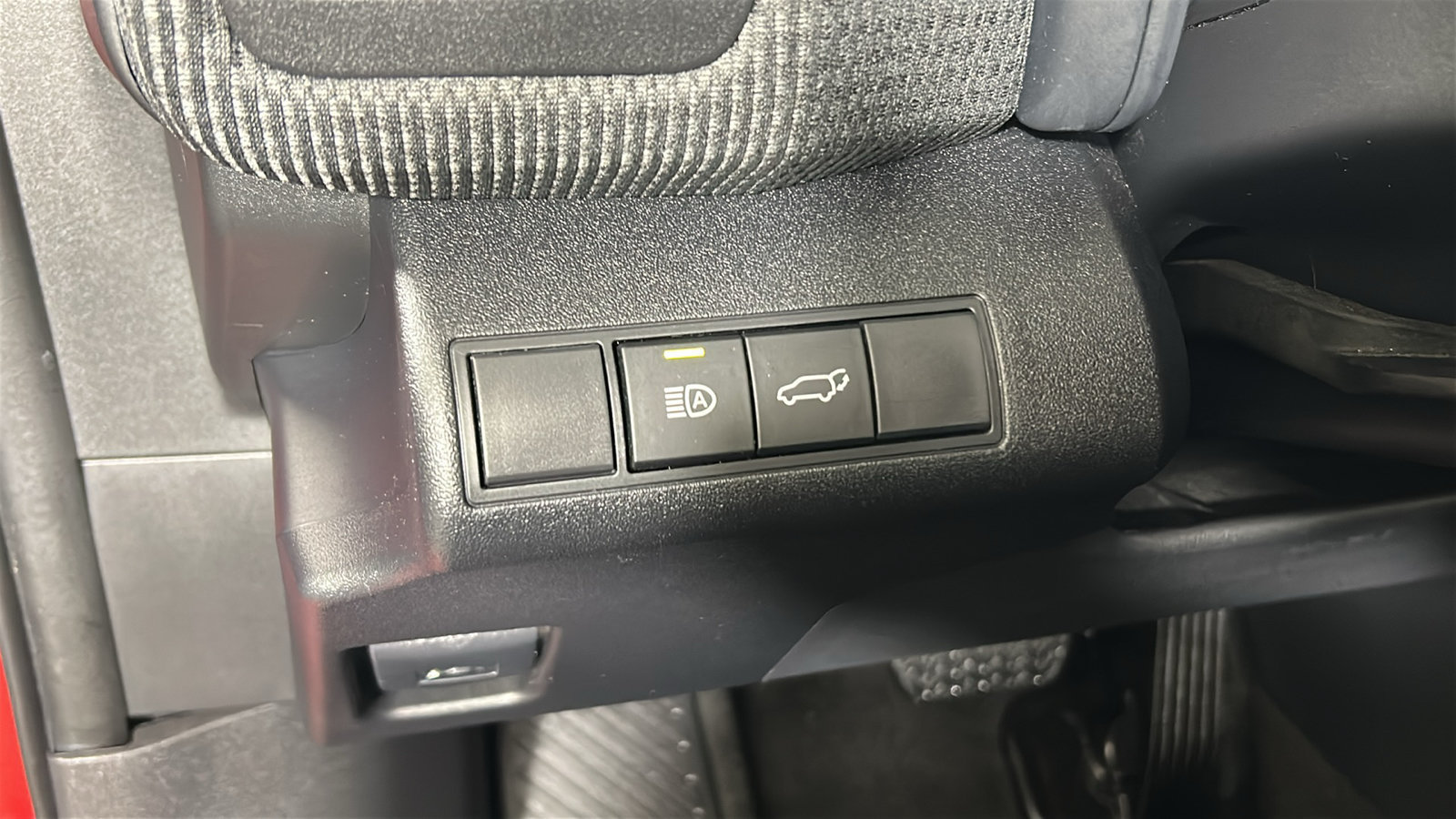 Used 2023 Subaru Solterra AWD image 23