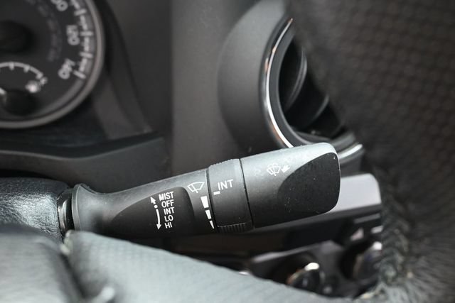 Used 2023 Toyota Tacoma TRD Sport AWD/4WD image 18
