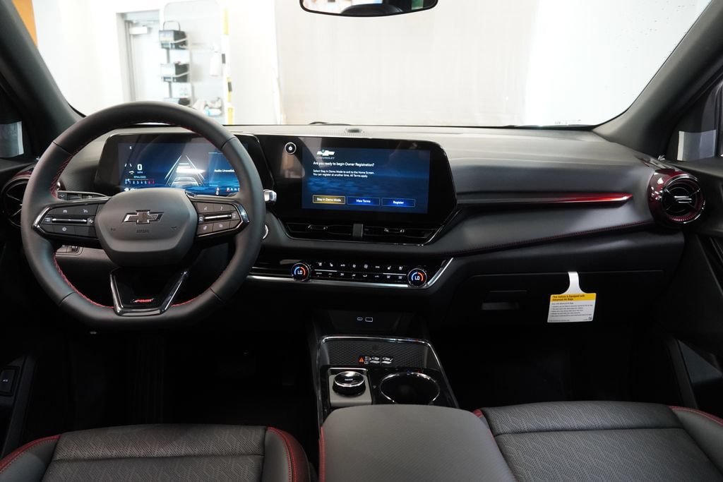 New 2027 Chevrolet Equinox RS w/ Convenience Package III AWD/4WD image 8