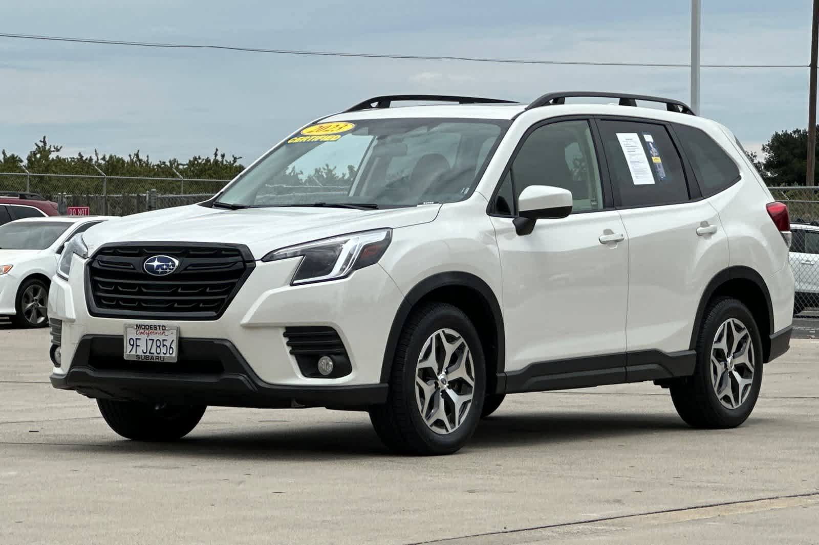 Certified 2023 Subaru Forester Premium AWD/4WD image 7