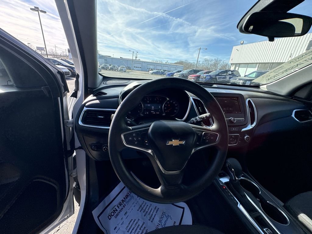 Used 2022 Chevrolet Equinox LT image 11