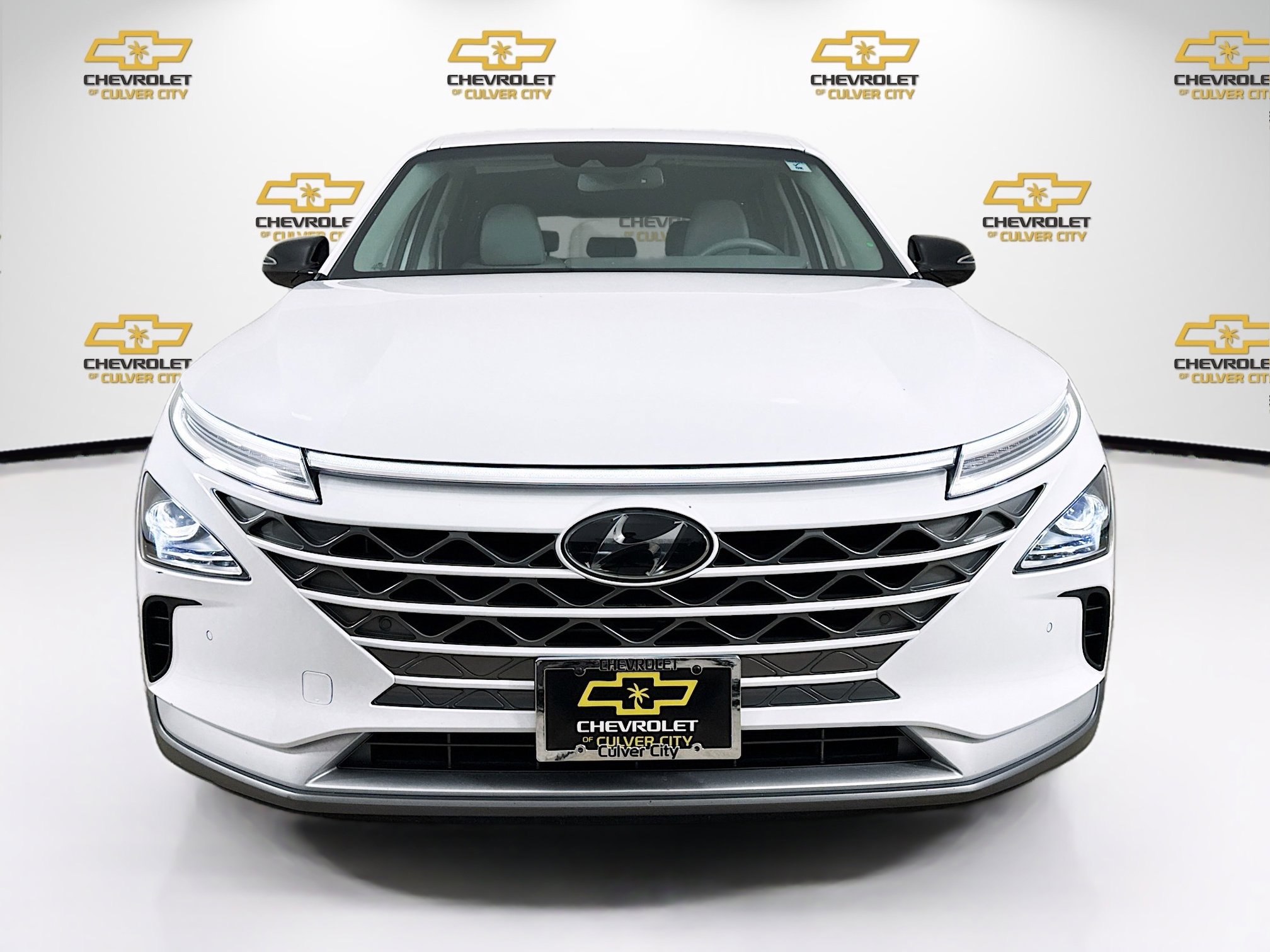 Used 2022 Hyundai Nexo Blue image 2