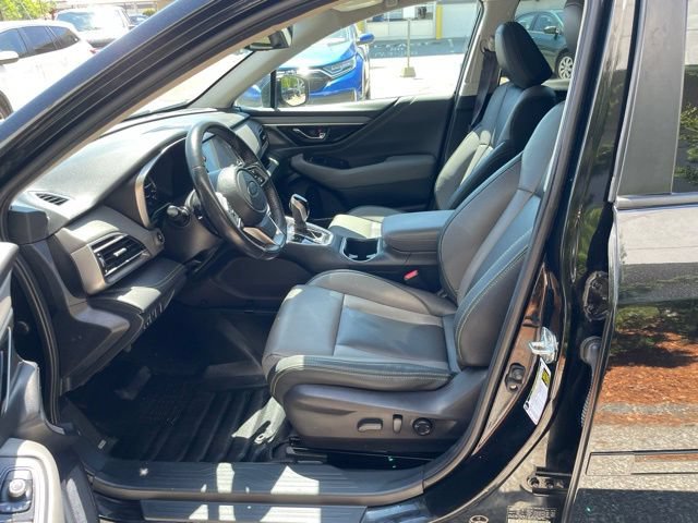 Used 2023 Subaru Outback Onyx Edition AWD/4WD image 11