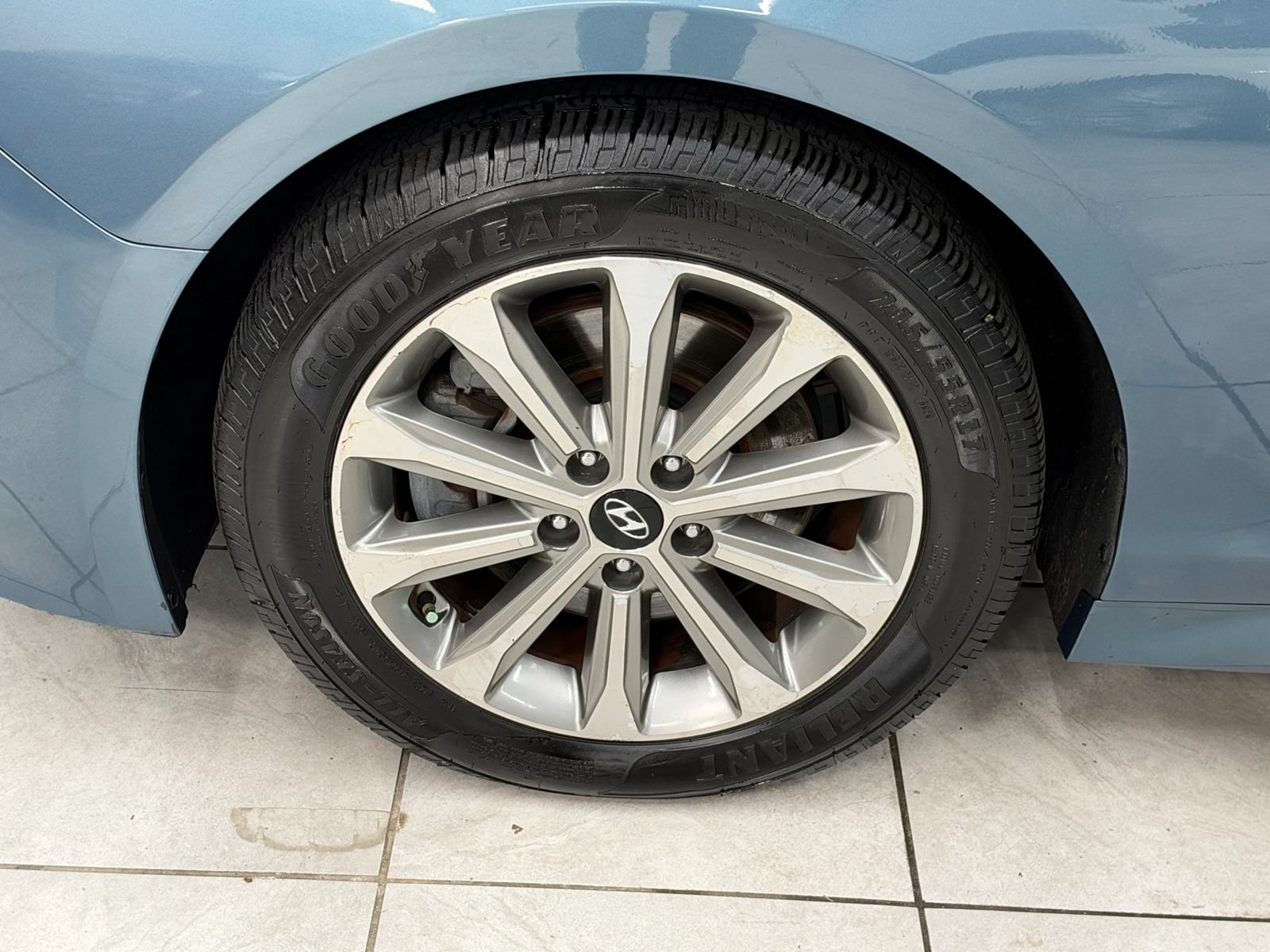 Used 2017 Hyundai Sonata Limited w/ Ultimate Package 04 FWD image 39