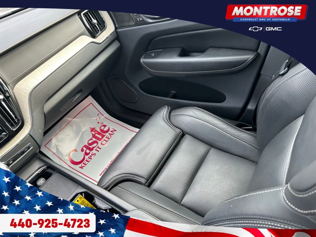 Used 2022 Volvo XC60 B5 Inscription image 26