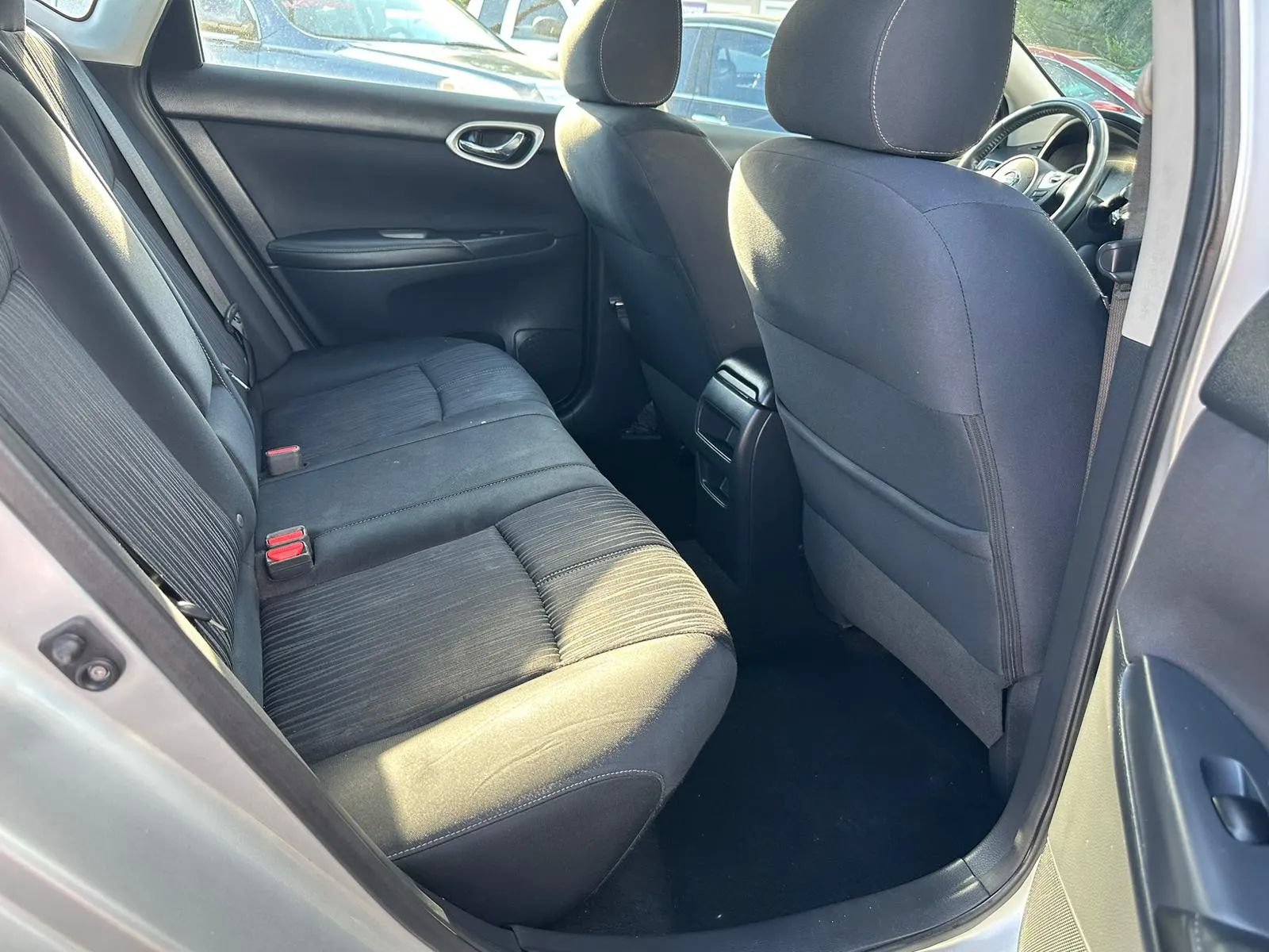 Used 2016 Nissan Sentra SV w/ Style Package FWD image 1