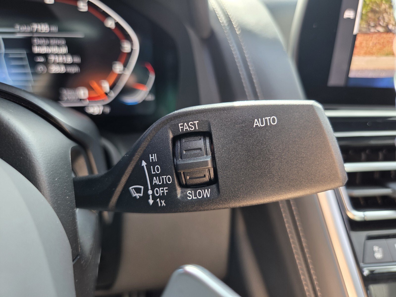 Used 2026 BMW M850i xDrive AWD/4WD image 31