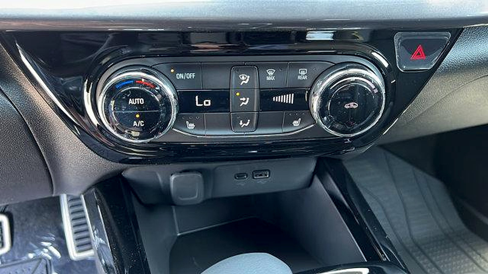 New 2025 Chevrolet Trax ACTIV w/ Driver Confidence Package image 21