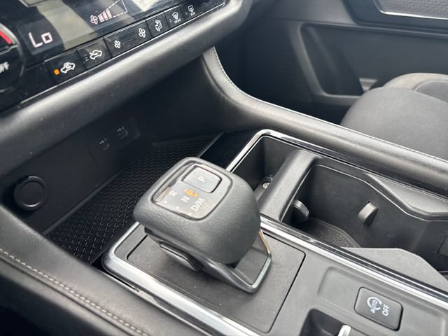 Used 2022 Nissan Pathfinder SV AWD/4WD image 20