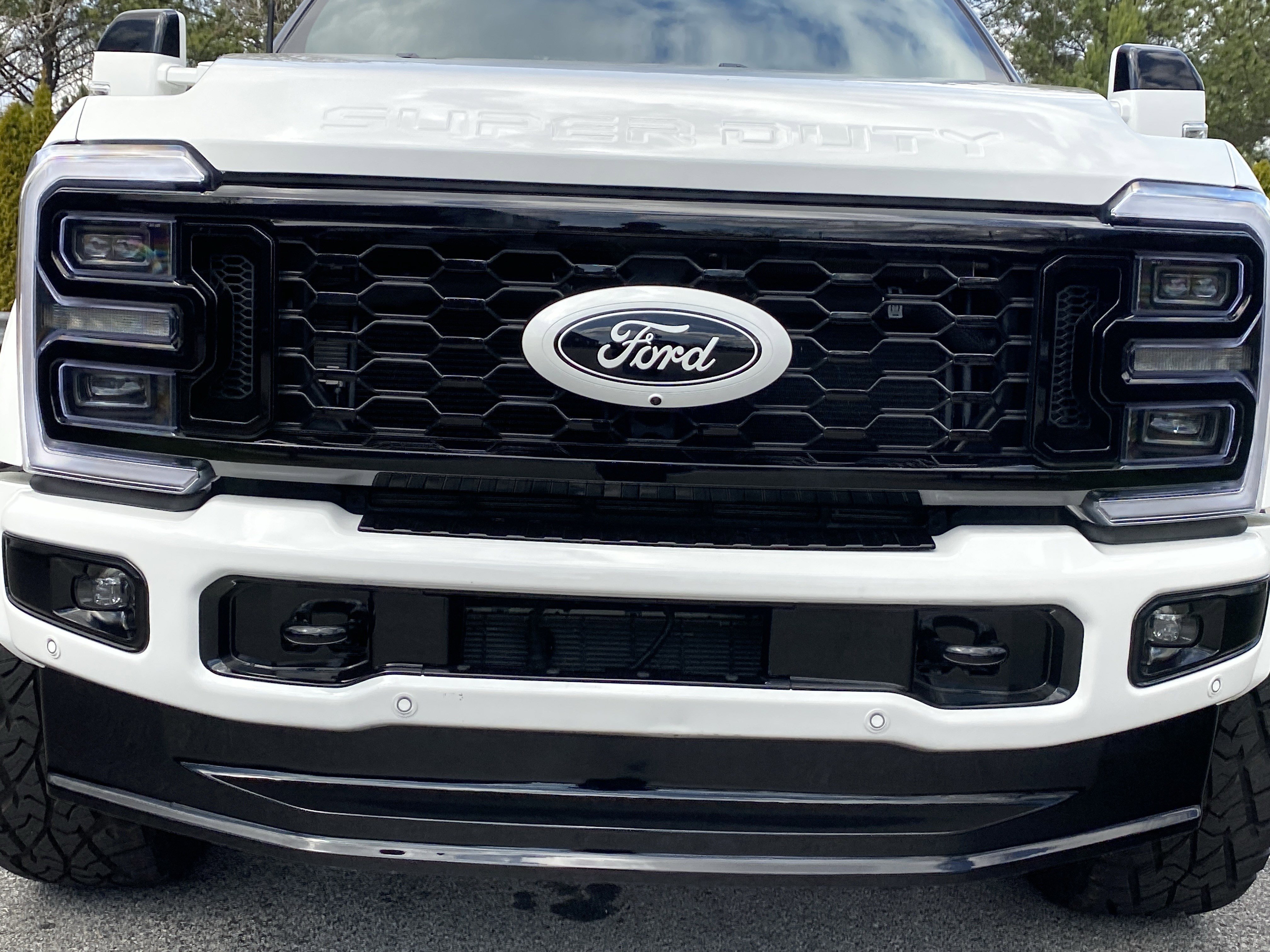 Used 2026 Ford F450 Platinum w/ FX4 Off-Road Package image 49