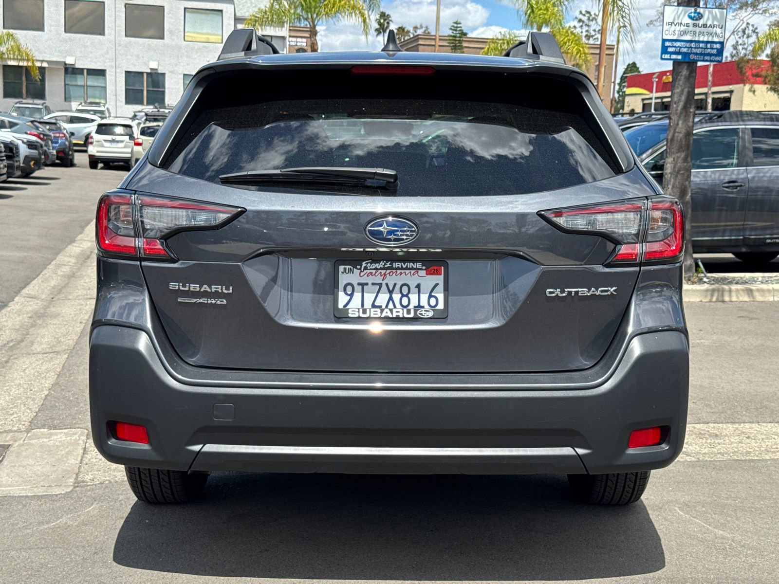 Certified 2025 Subaru Outback Premium AWD/4WD image 9