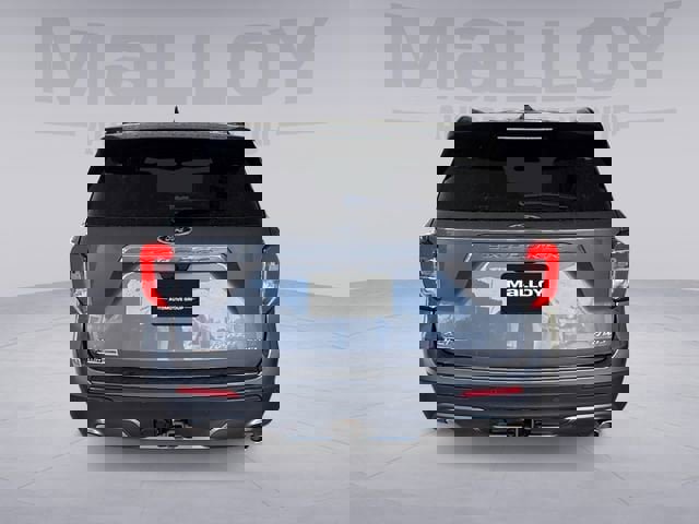 Used 2023 Ford Explorer XLT w/ Equipment Group 202A image 4