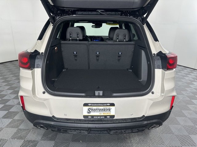New 2026 Chevrolet TrailBlazer RS w/ Convenience Package image 12