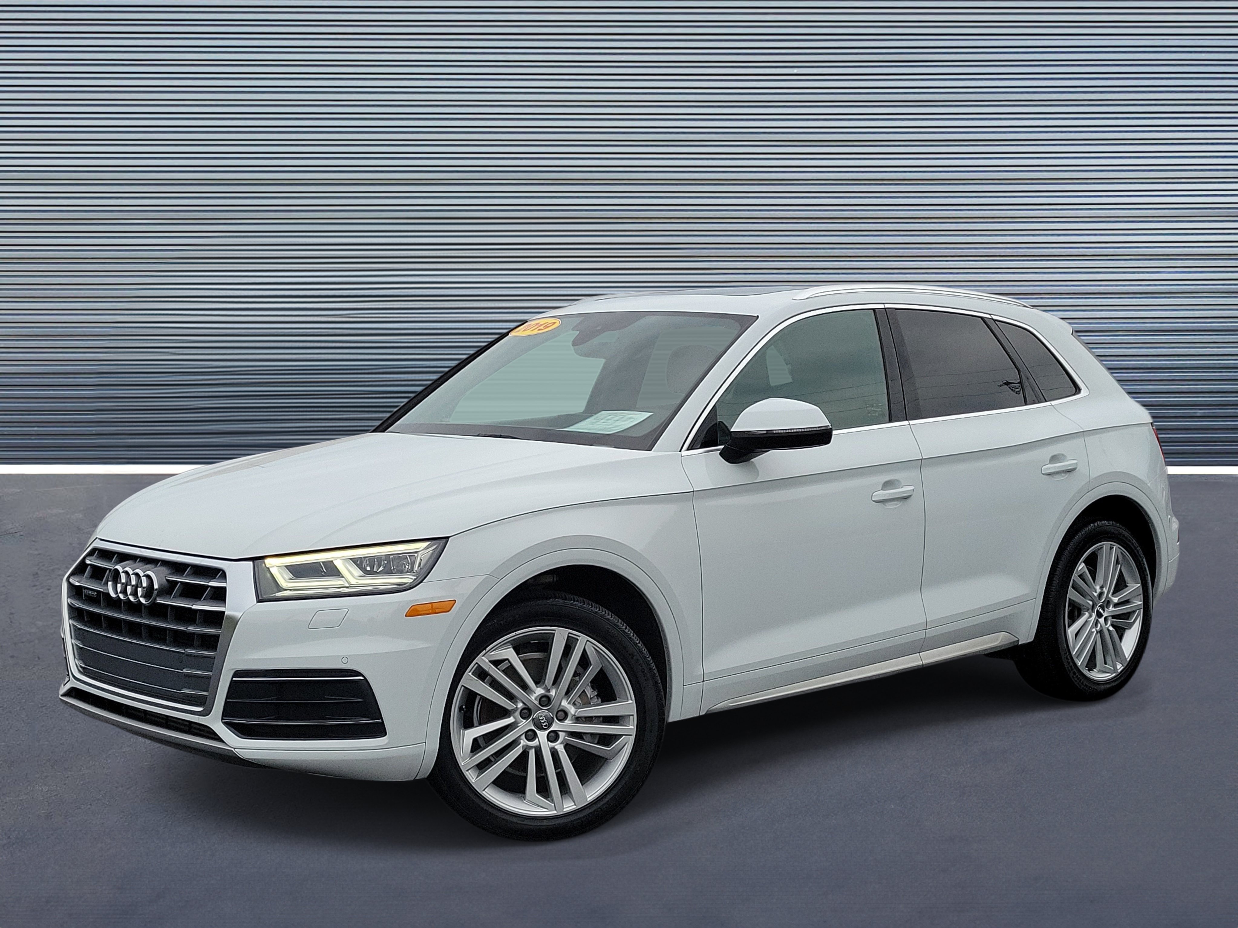 Used 2019 Audi Q5 2.0T Premium Plus AWD/4WD 360° Tour