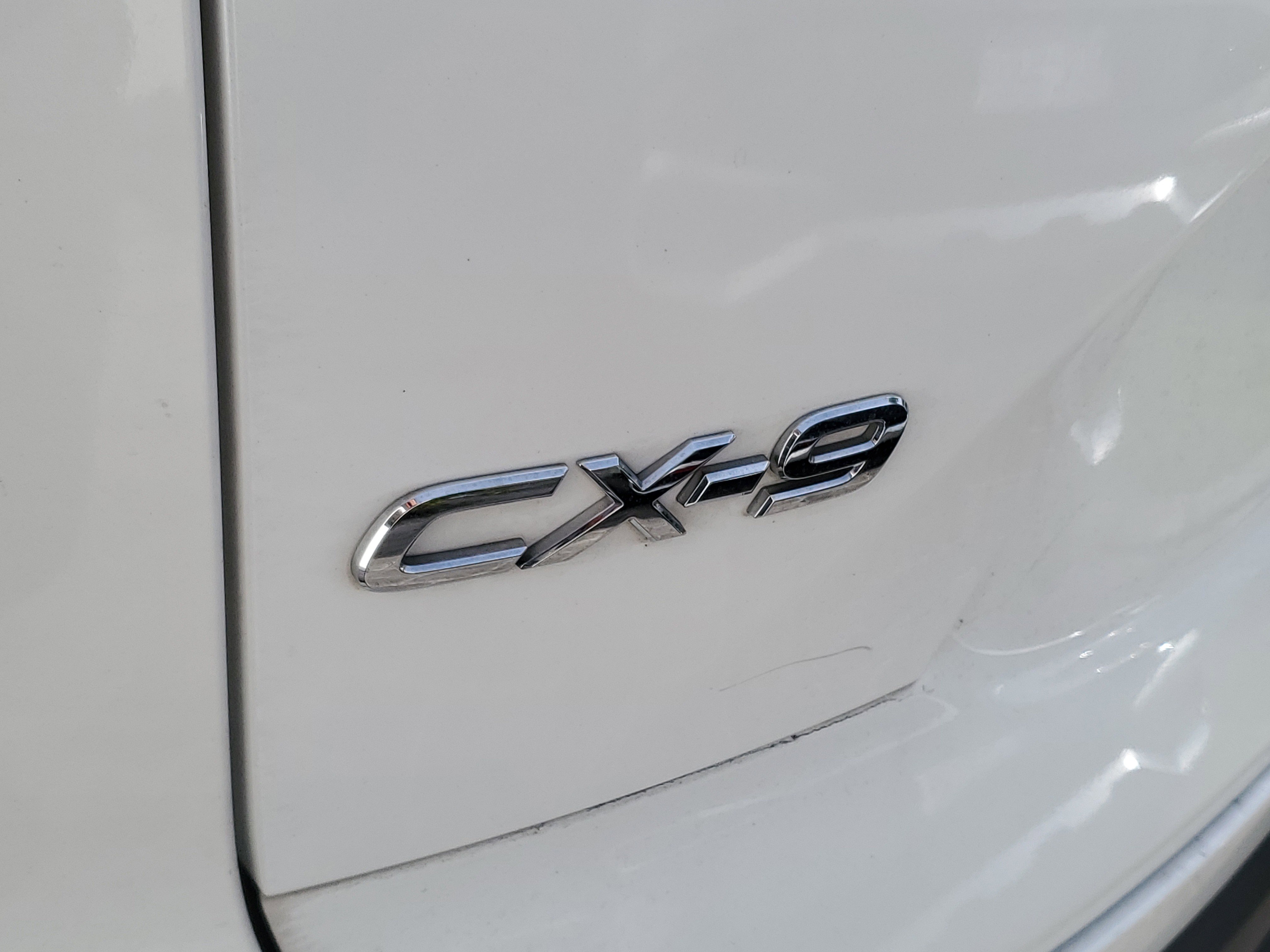 Used 2019 MAZDA CX-9 Touring w/ Touring Premium Package FWD image 7