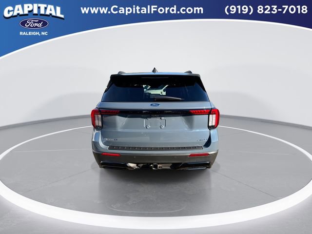 Certified 2025 Ford Explorer ST-Line w/ Premium Package image 7