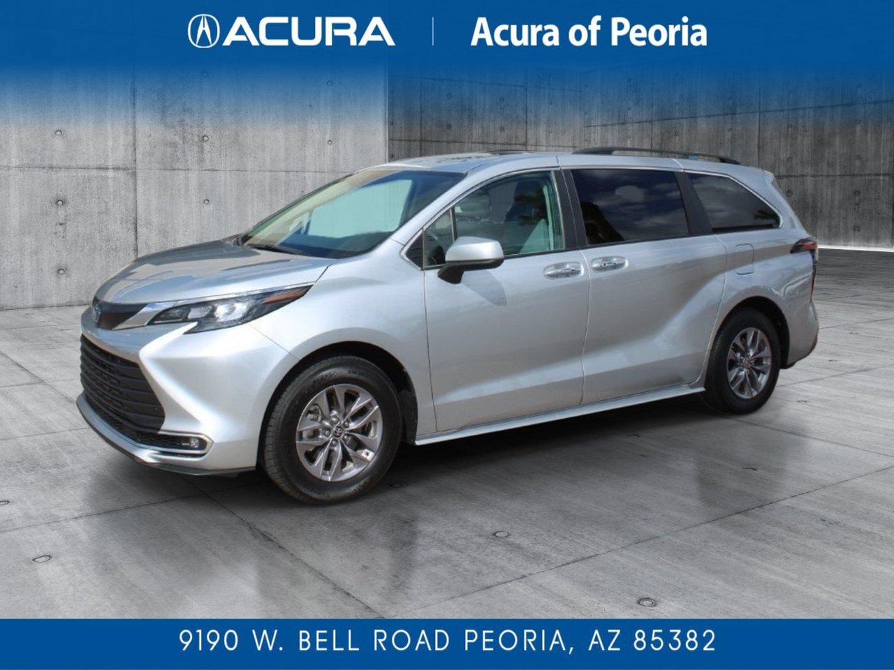 Used 2024 Toyota Sienna XLE