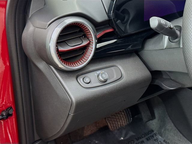 New 2026 Chevrolet Trax RS w/ Sunroof Package image 11