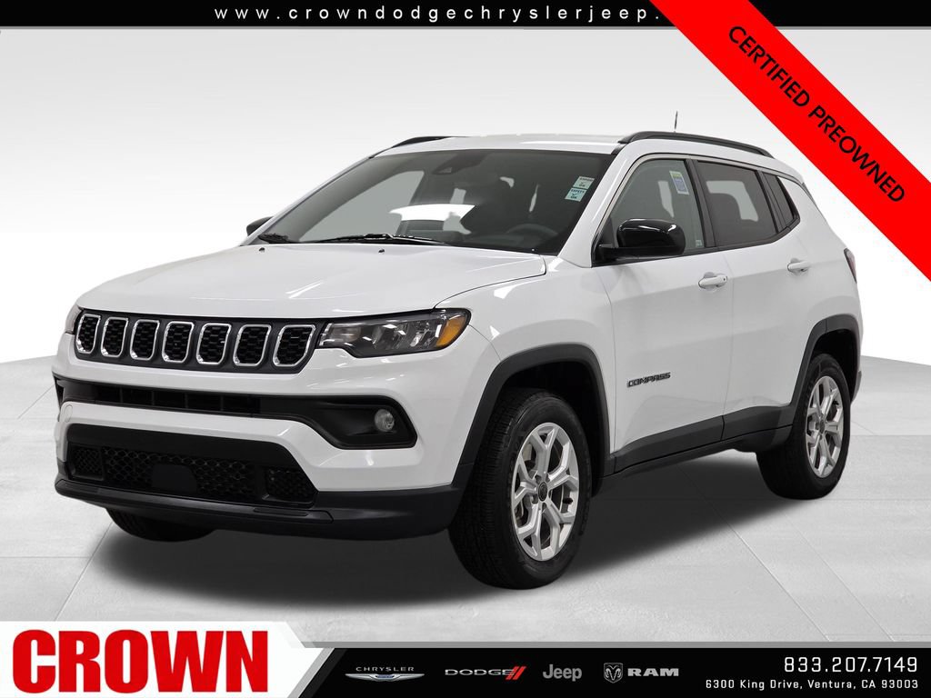 Certified 2025 Jeep Compass Latitude AWD/4WD image 3