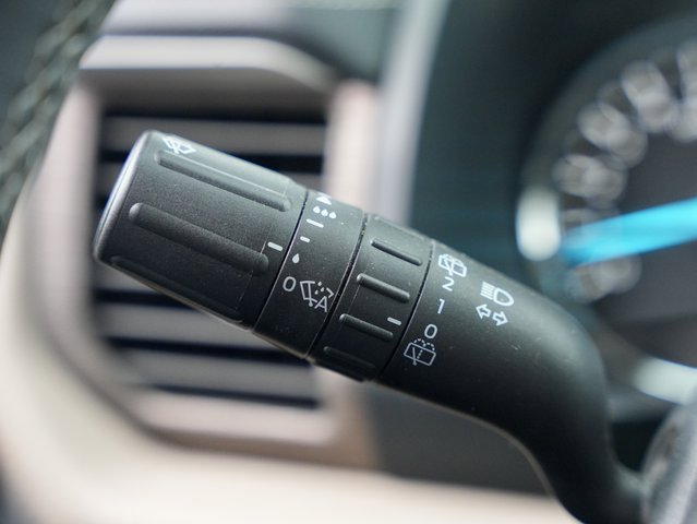 Used 2024 Ford Expedition Max Limited image 25