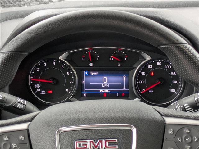 Used 2024 GMC Terrain SLE w/ Driver Convenience Package image 21