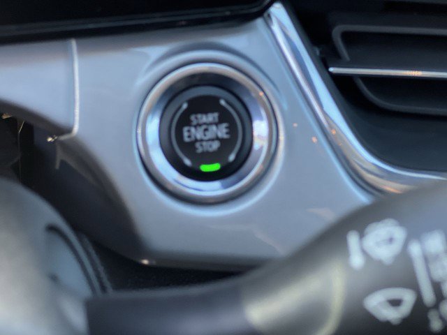 Used 2025 Chevrolet Trax LT w/ LT Convenience Package image 16