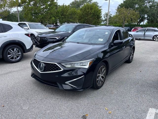Used 2019 Acura ILX w/ Premium Package FWD image 2